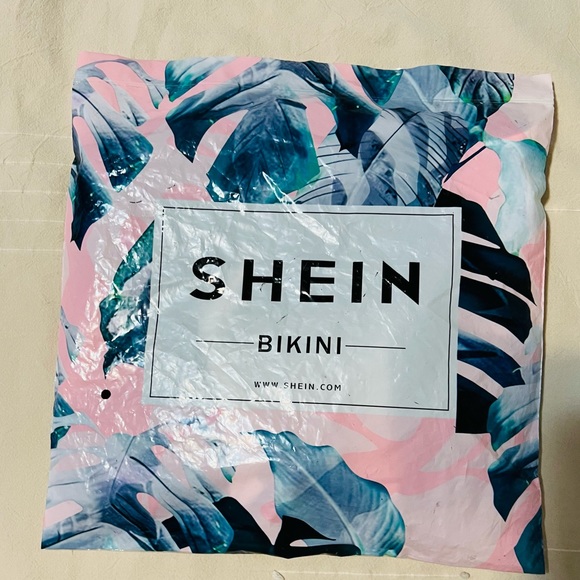 Shein 2 piece underwire bikini - LRG - Picture 3 of 4